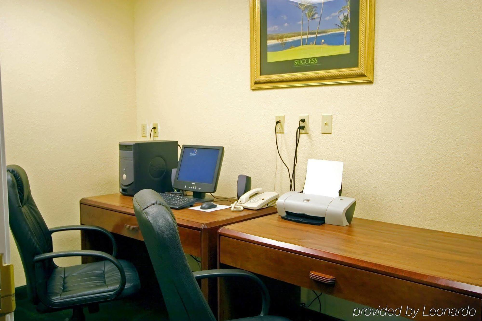 Best Western Wesley Chapel Ανέσεις φωτογραφία